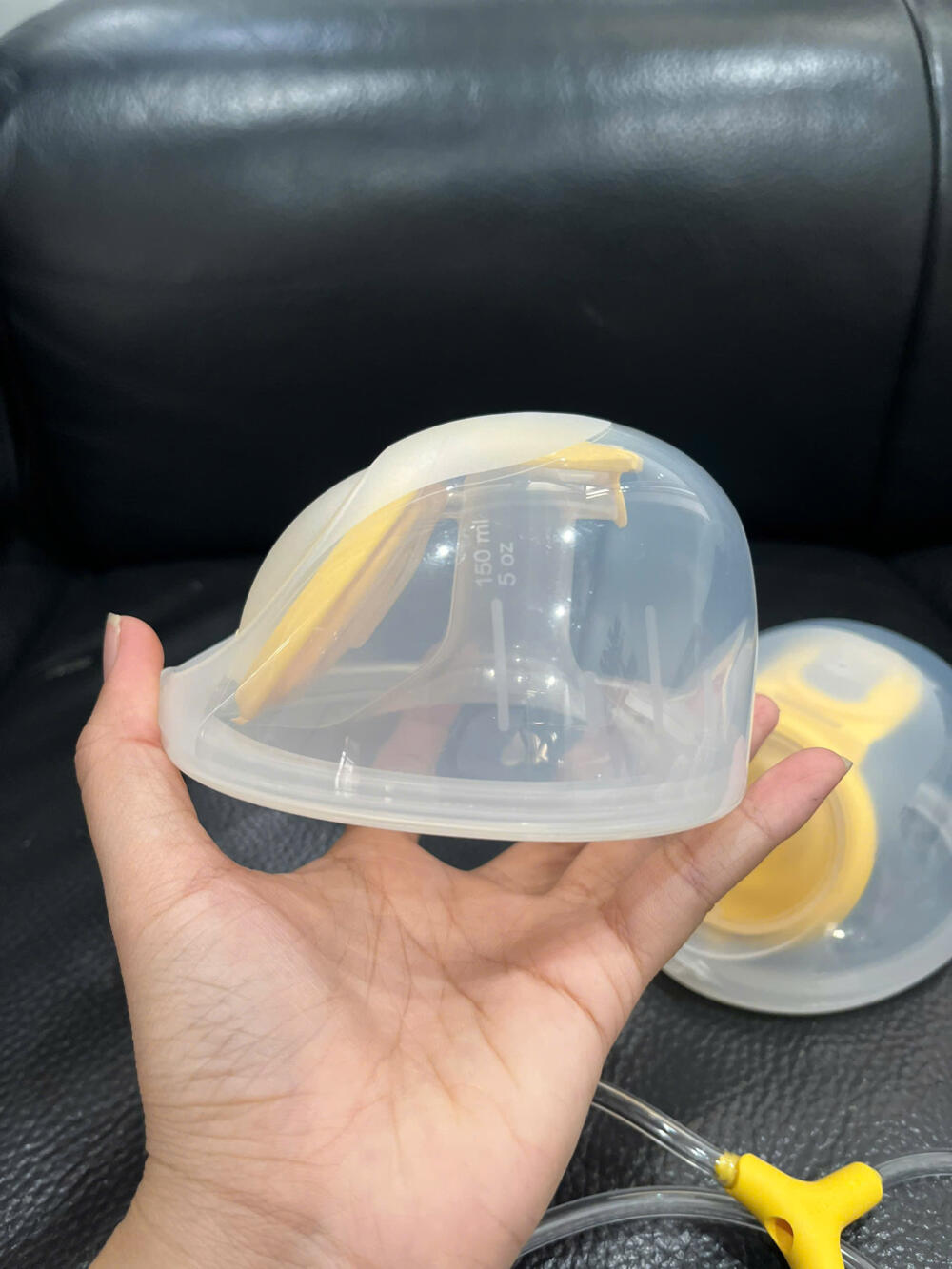 Bộ cup hút sữa rảnh tay MEDELA HANDS FREE ( size: 21mm) - Ảnh 4