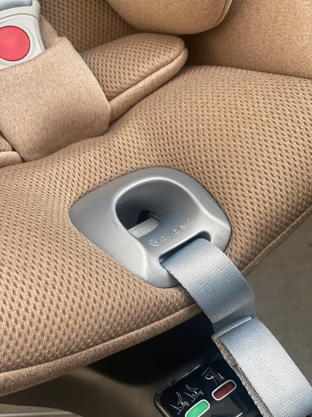 Nôi ô tô Cybex Cloud T i size plus (kèm base T (còn box ghế) sơ sinh đến 2 tuổi tối đa 13kg - Ảnh 16