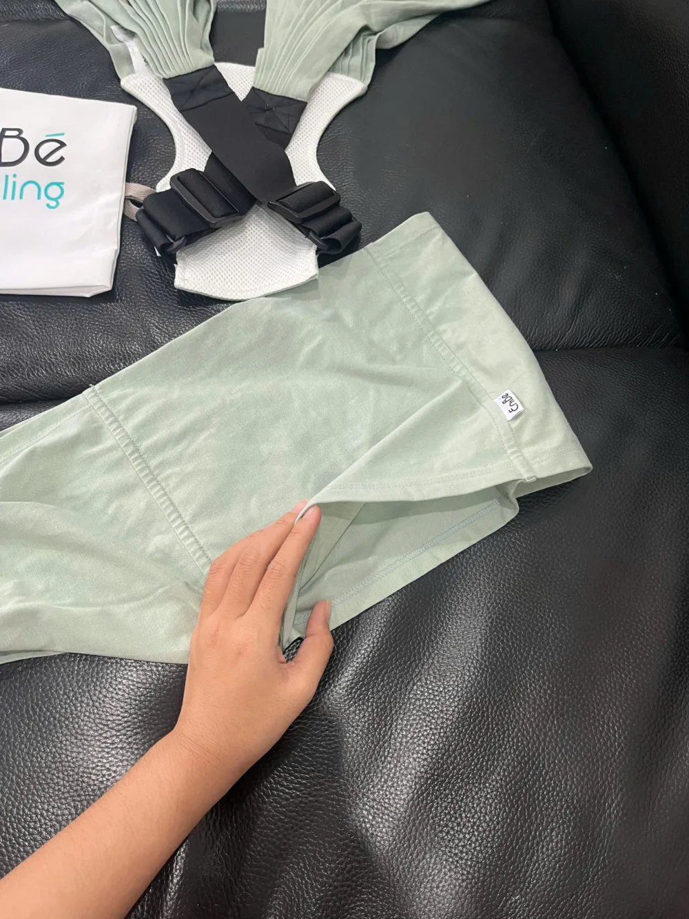 Địu Vải Em Bé Sling size flex plus màu xanh ( còn túi đựng) - Ảnh 9