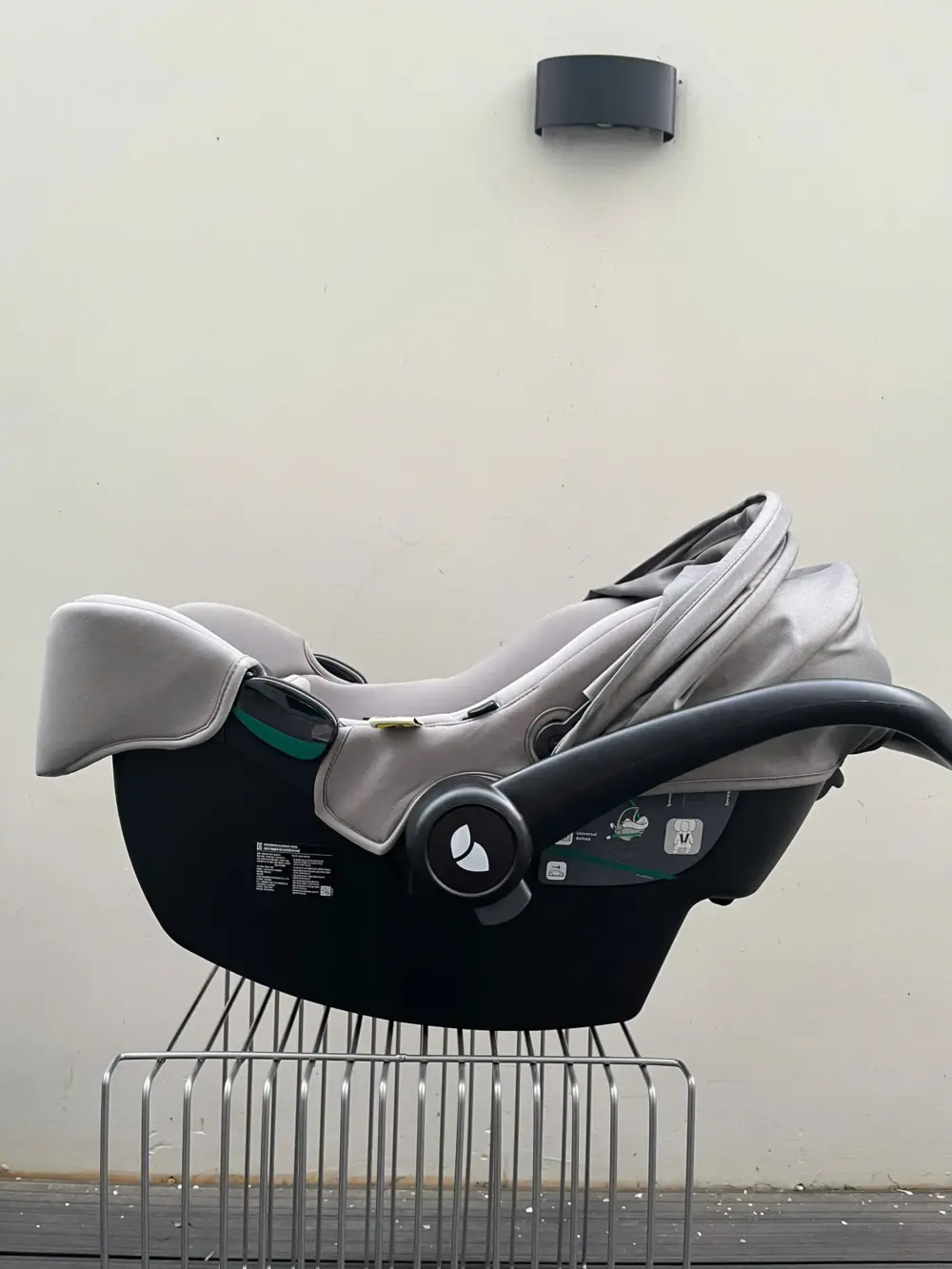 Ghế ngồi ô tô trẻ em Joie i-Snug 2( no box) - Ảnh 21