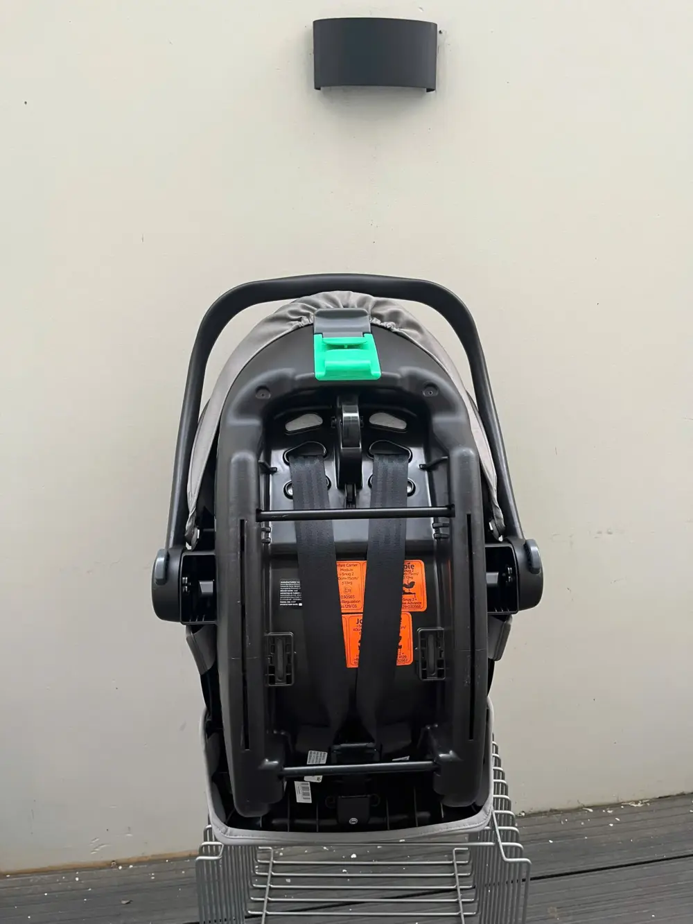 Ghế ngồi ô tô trẻ em Joie i-Snug 2( no box) - Ảnh 6