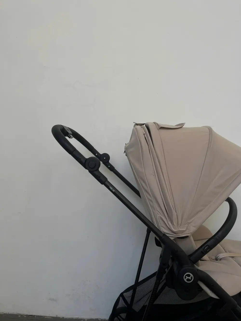 Xe đẩy Cybex Melio carbon 3 màu beige (tặng kèm đệm lót nằm xe đẩy Kate mesh thoáng mát) - Ảnh 27