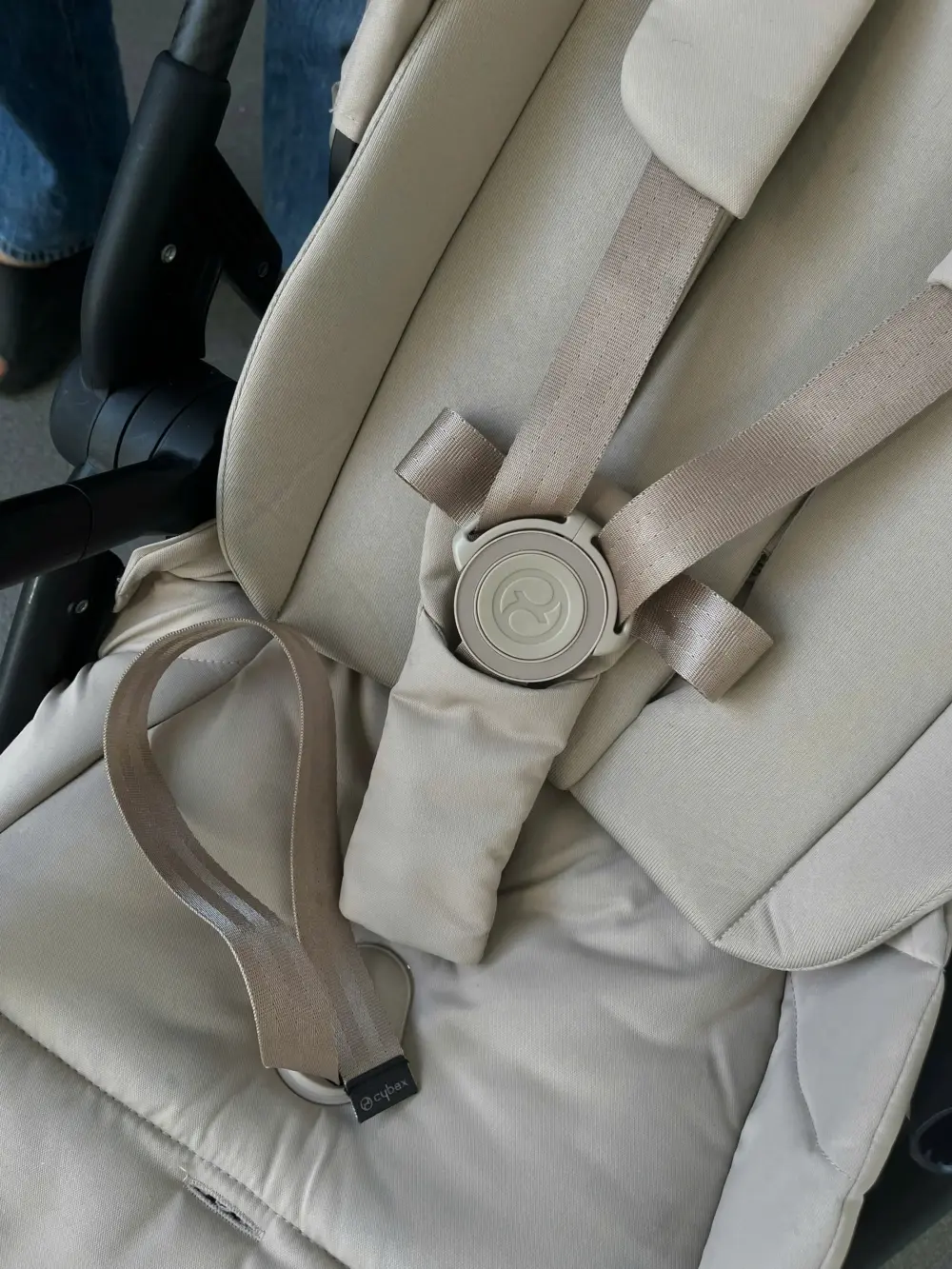 Xe đẩy Cybex Melio carbon 3 màu beige (tặng kèm đệm lót nằm xe đẩy Kate mesh thoáng mát) - Ảnh 3