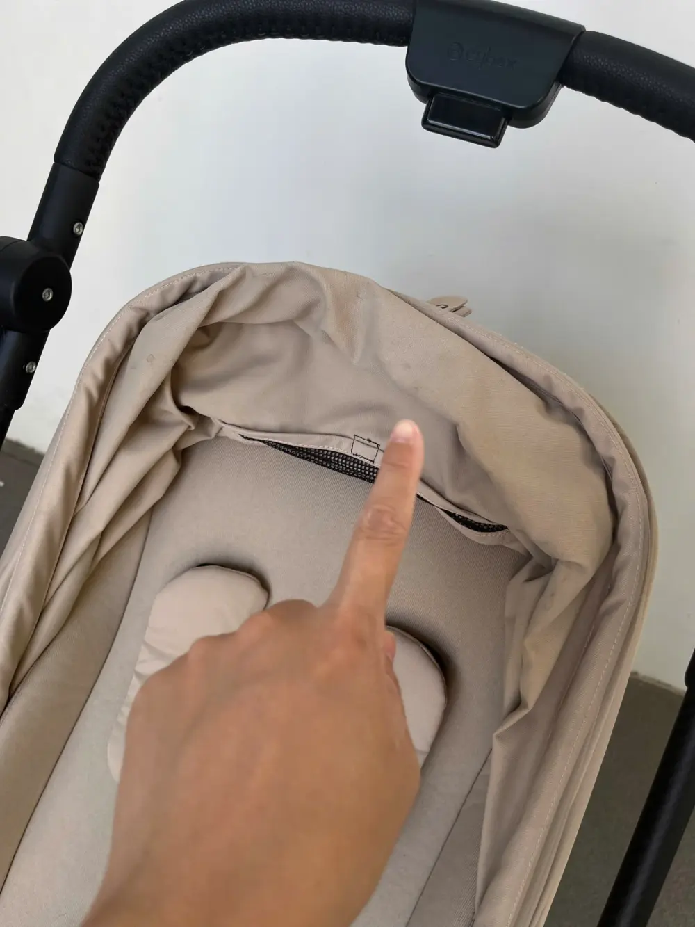 Xe đẩy Cybex Melio carbon 3 màu beige (tặng kèm đệm lót nằm xe đẩy Kate mesh thoáng mát) - Ảnh 8