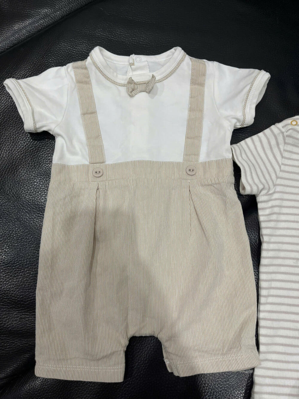 Set 2 bộ bodysuit Albetta màu nâu trắng ( size 0/3m, 6/9m) - Ảnh 2