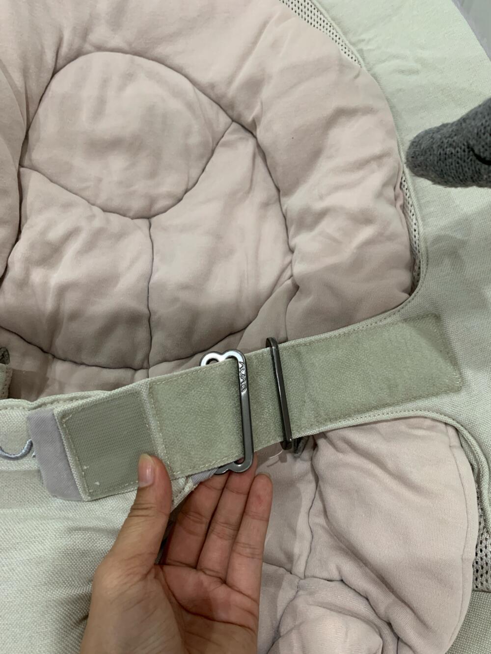 Nôi Nuna Leaf Curv kèm thanh đồ chơi màu xám/ hồng (sơ sinh - 60kg) - Ảnh 2