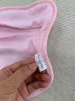 Gối nằm chống bẹp đầu cho bé Mama's Choice màu hồng - Ảnh 2