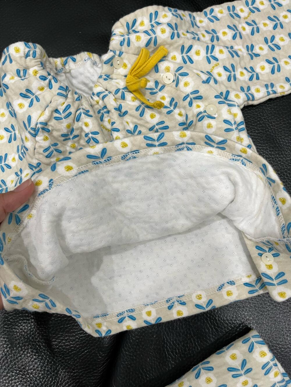 Bộ quần áo nỉ dài tay Moimoln hoạ tiết hoa ( size: 9/12m) - Ảnh 2