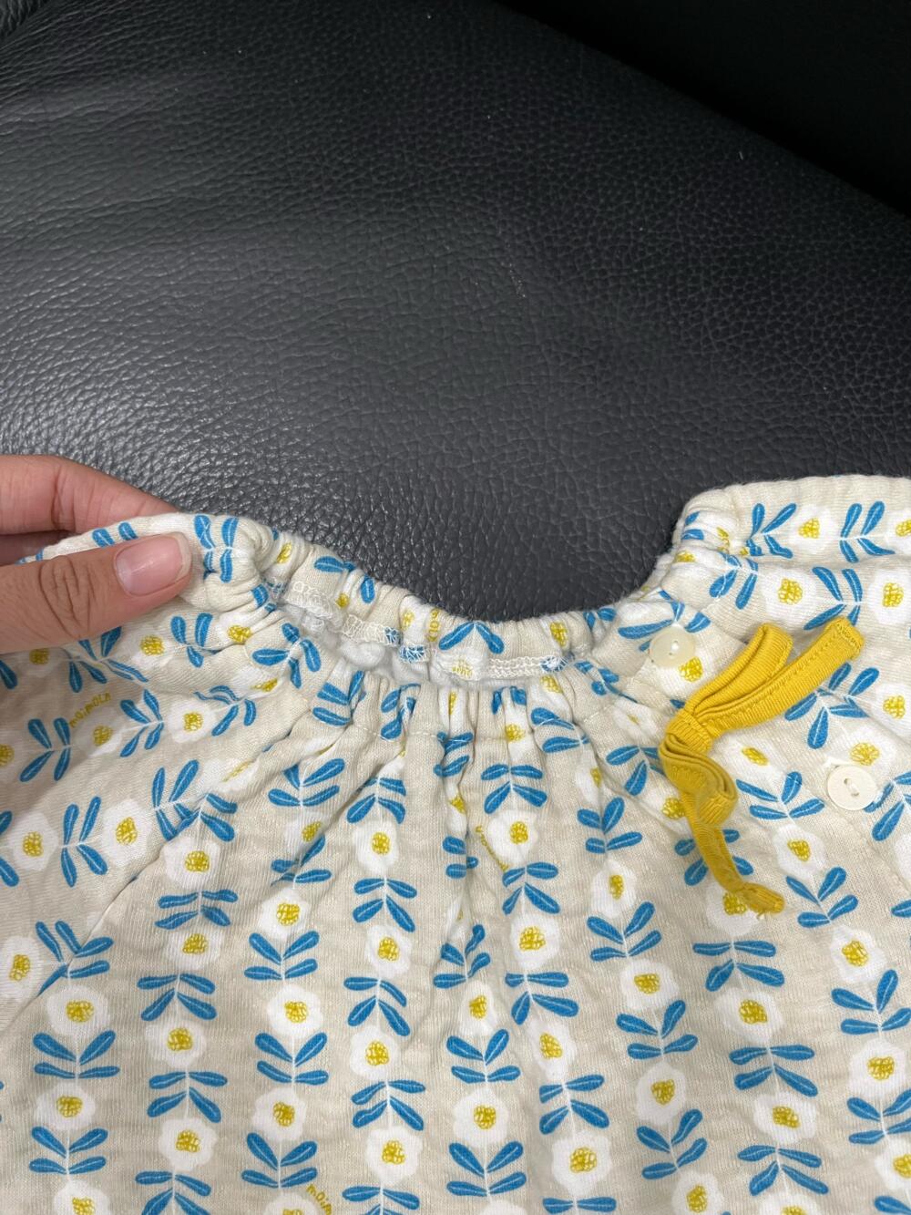 Bộ quần áo nỉ dài tay Moimoln hoạ tiết hoa ( size: 9/12m) - Ảnh 3