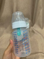 Set 2 bình sữa giảm đầy hơi Philips Avent kèm núm classic 2 (size: 260ml) - Ảnh 4