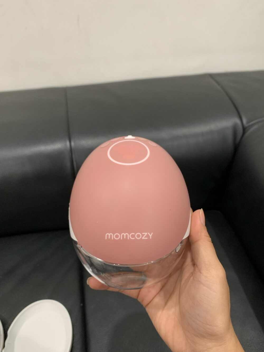 Máy hút sữa rảnh tay Momcozy M9 tặng túi trữ sữa (còn box, như mới) - Ảnh 9