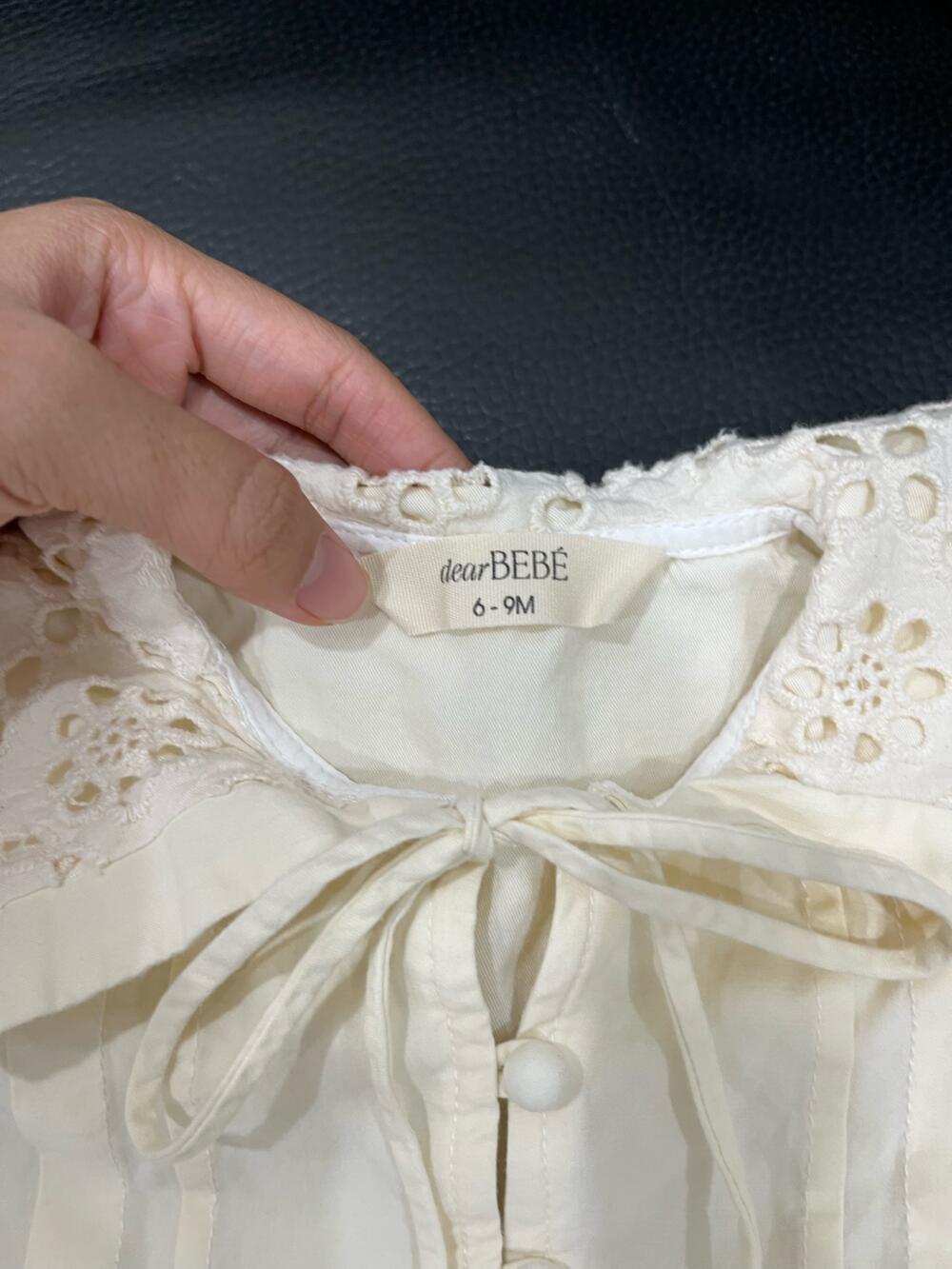 Bộ bodysuit váy sơ mi Dear Bebé (size: 6/9m) tặng kèm body đùi Bilbi vải đũi (size:6/12m) - Ảnh 7