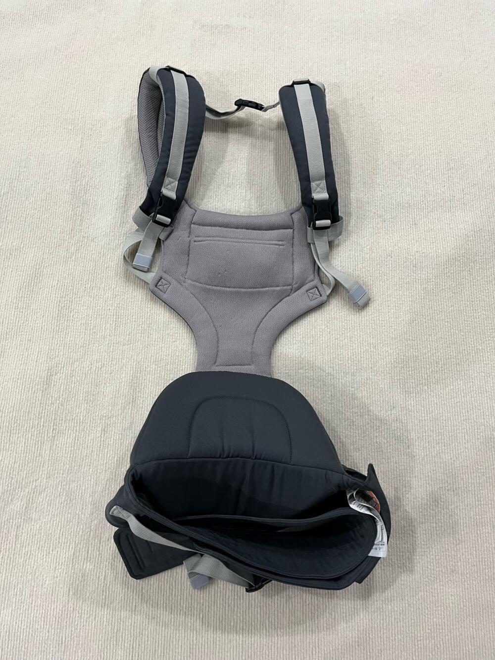 Địu Ergobaby Hip Seat Cool Air Mesh, Carbon Grey (no box) - Ảnh 9