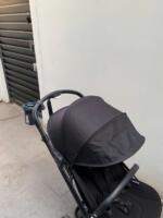 Xe đẩy Bugaboo Butterfly màu đen kèm cup holder (size:4m+/22kg) - Ảnh 24