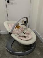 Nôi Nuna Leaf Curv kèm thanh đồ chơi màu xám/ hồng (sơ sinh - 60kg) - Ảnh 14