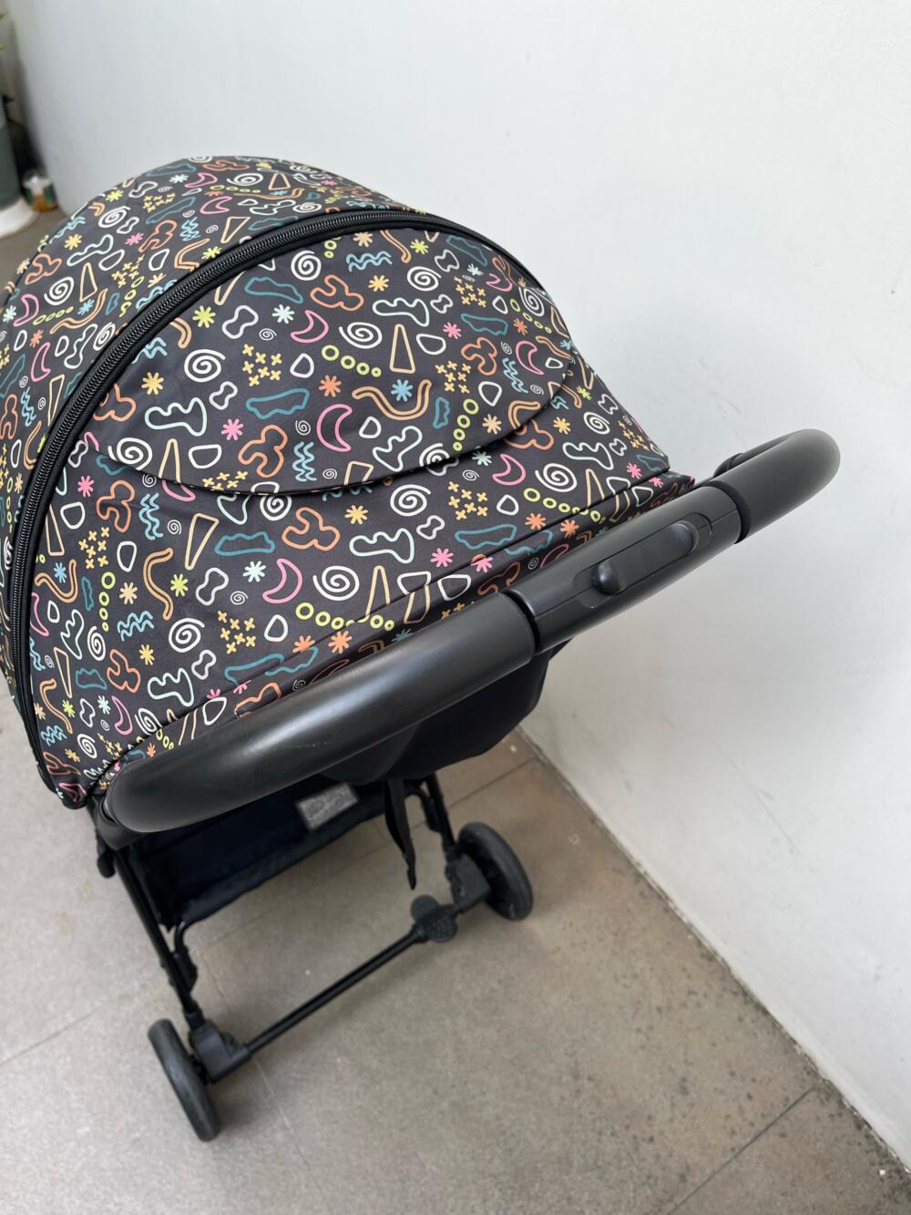 Xe đẩy gấp gọn Chicco Glee Playful Black (sơ sinh-22kg) - Ảnh 7