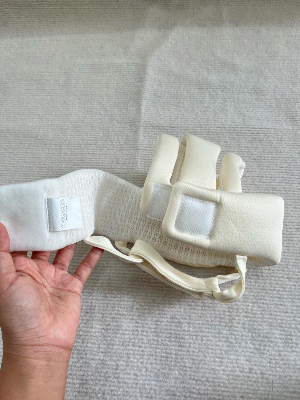 Mũ bảo vệ đầu cho bé tập đi Monona ( tặng kèm tất tập bò cho bé) - Ảnh 3