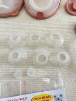 Máy hút sữa Momcozy v1 pro cup hồng - BH 15/9/2026 (fullbox) - Ảnh 3