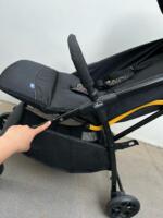 Xe đẩy gấp gọn Chicco Glee Playful Black (sơ sinh-22kg) - Ảnh 3