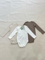 Set 3 bộ bodysuit H&M gân tone neutral (size: 12/18m) tặng kèm quần short Kaki Uniqlo - Ảnh 3
