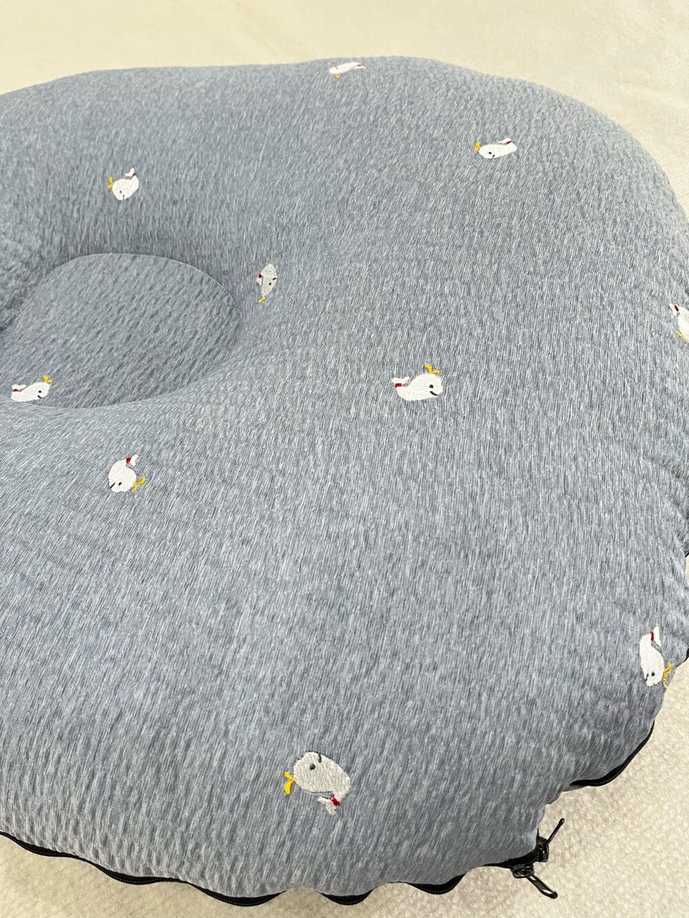 Gối chống trào ngược Rototo bebe vải Ripple (hình cá voi) - Ảnh 9