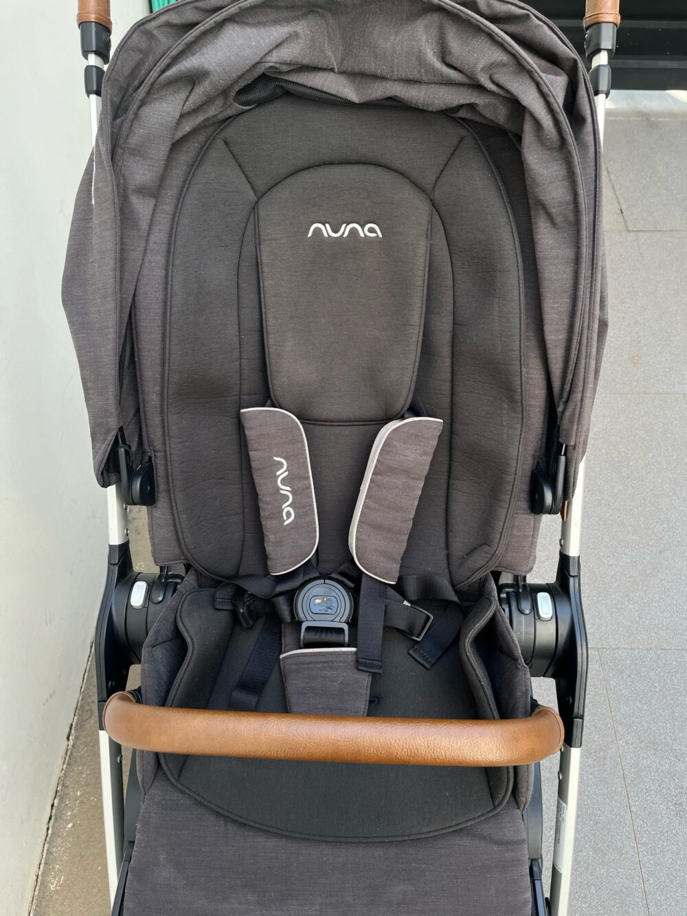 Xe đẩy Nuna Triv màu xám khung bạc kèm phụ kiện đi kèm / cho từ 0M+ đến 4 tuổi (22kg) - Ảnh 10