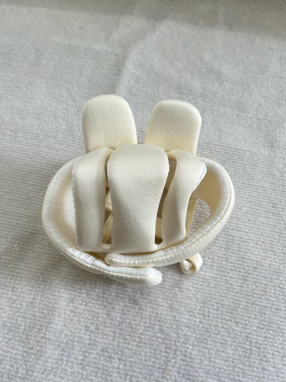 Mũ bảo vệ đầu cho bé tập đi Monona ( tặng kèm tất tập bò cho bé) - Ảnh 5