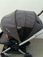 Xe đẩy Nuna Triv màu xám khung bạc kèm phụ kiện đi kèm / cho từ 0M+ đến 4 tuổi (22kg) - Ảnh 7