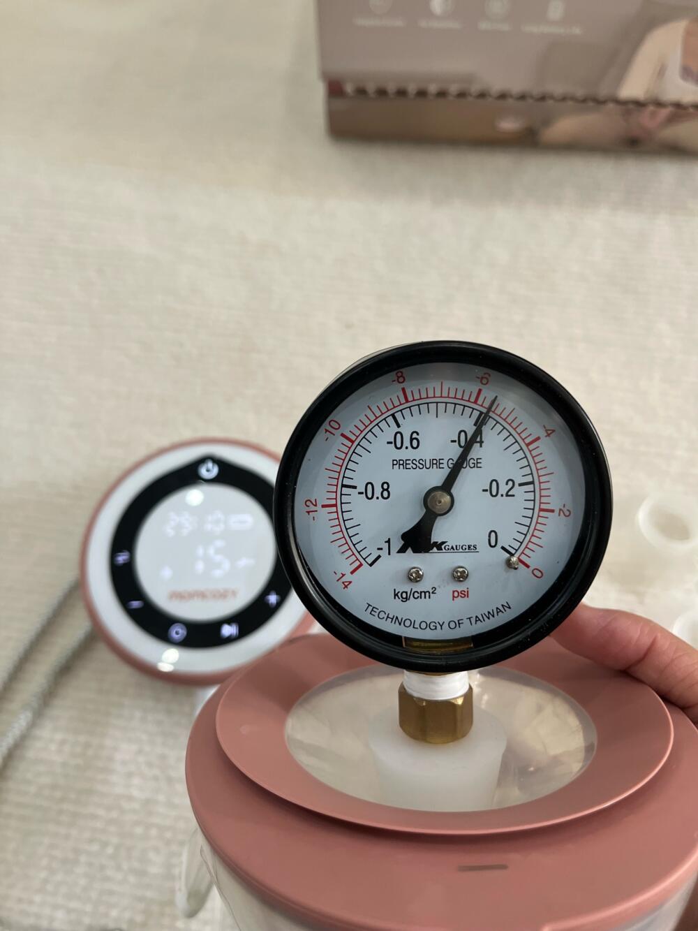 Máy hút sữa Momcozy v1 pro cup hồng - BH 15/9/2026 (fullbox) - Ảnh 22