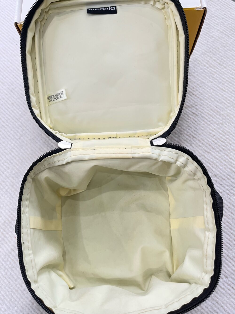 Máy hút sữa Medela Sonata Flex (full box) - Ảnh 2