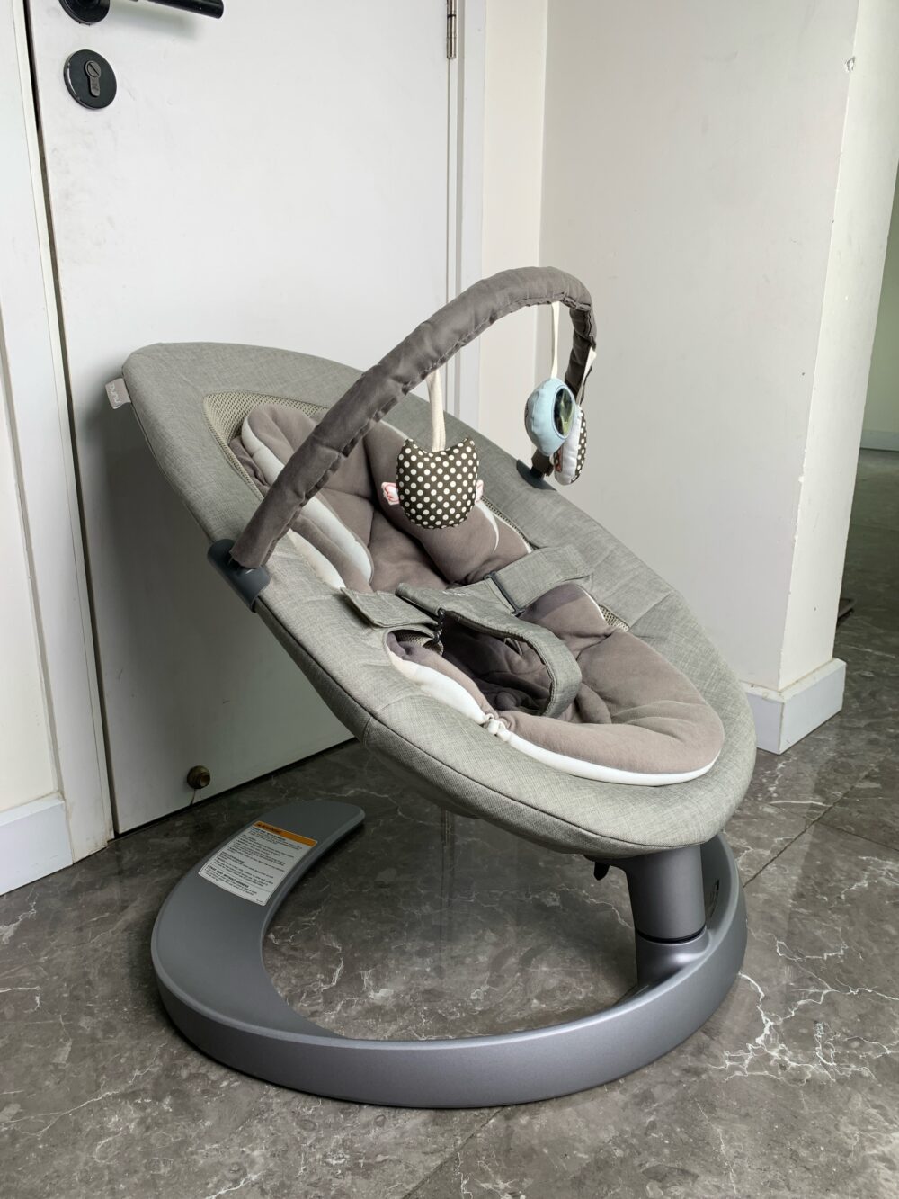 Nôi Nuna leaf grow kèm thanh đồ chơi màu xám (sơ sinh-60kg) - Ảnh 11