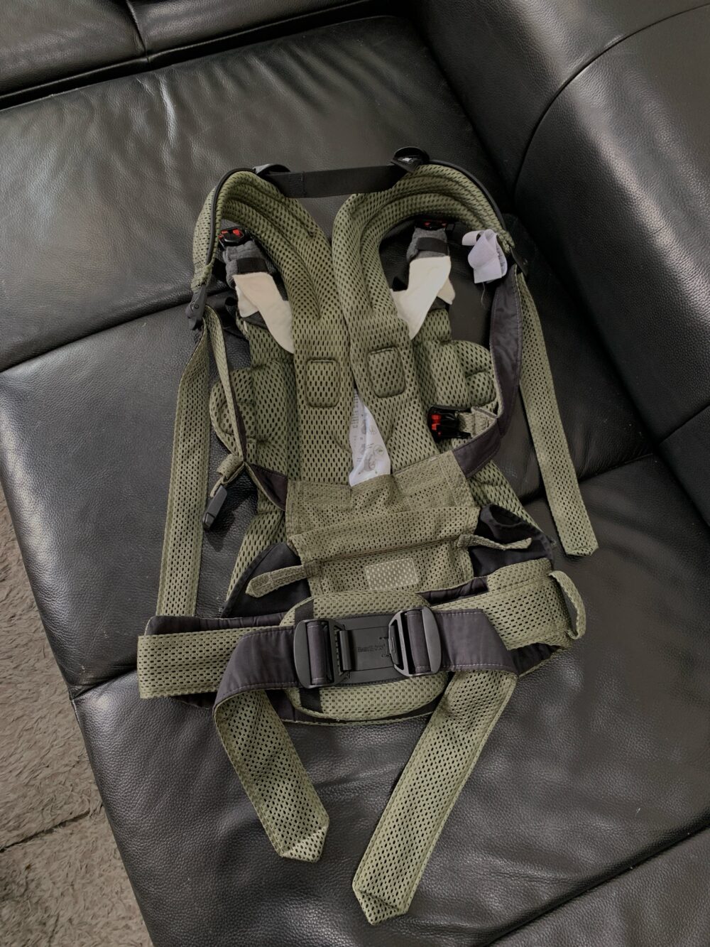 Địu Baby Bjorn Hamony màu xanh rêu kèm yếm địu BBJ (size sơ sinh 3,2kg/15kg) - Ảnh 5