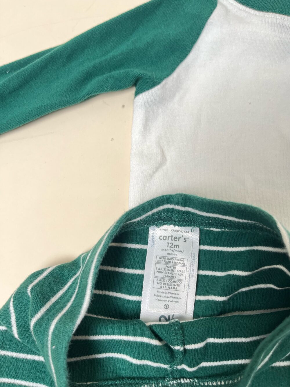 Set 3 bộ quần áo và bodysuit mix brand Carter’s, Uni Qlo (size: 12m) - Ảnh 12