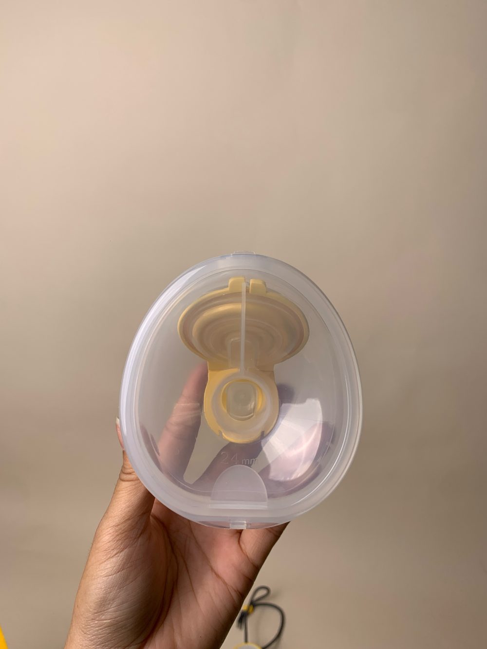 Máy hút sữa Medela Freestyle hands free tặng áo hút sữa (còn BH 14/1/2027) - Ảnh 24