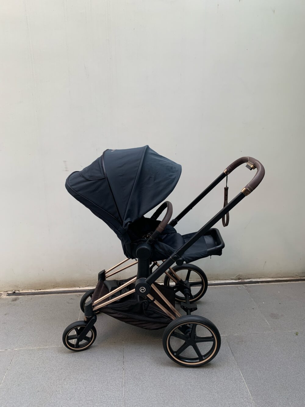 Xe đẩy Cybex Priam Stroller khung gold (fullbox) - Ảnh 2