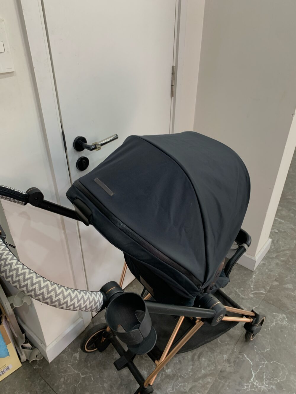 Xe đẩy Cybex mios 2 (đen khung rose gold) kèm bọc tay nắm & cup holder cybex - Ảnh 10