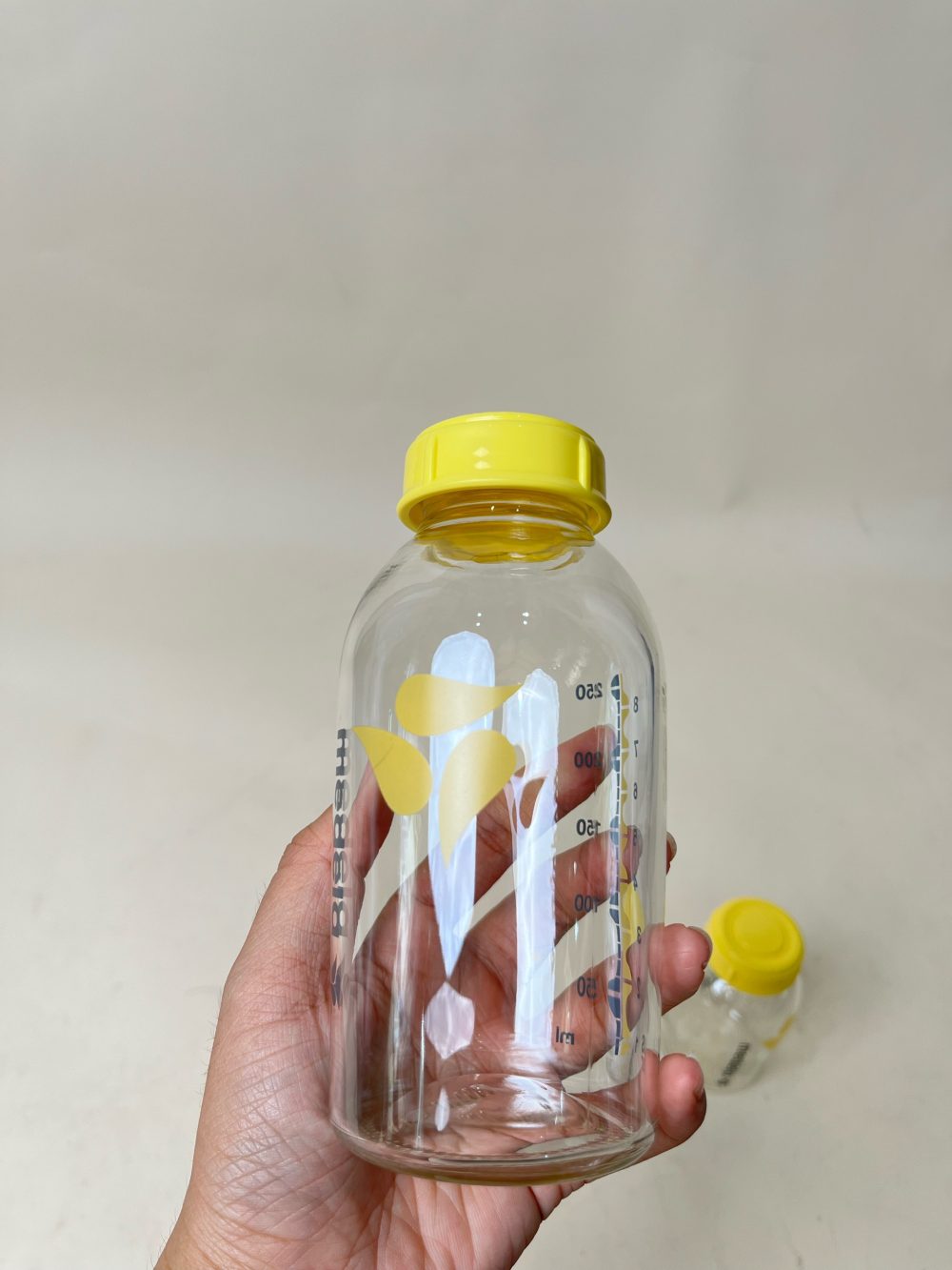 Set 2 bình trữ sữa Medela thuỷ tinh 250ml và 150ml - Ảnh 2