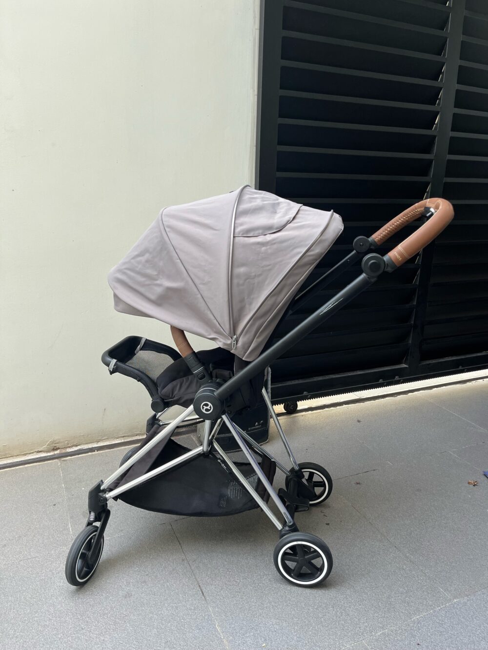 Xe đẩy Mios 2 màu xám be khung bạc (0-22kg) - Ảnh 11