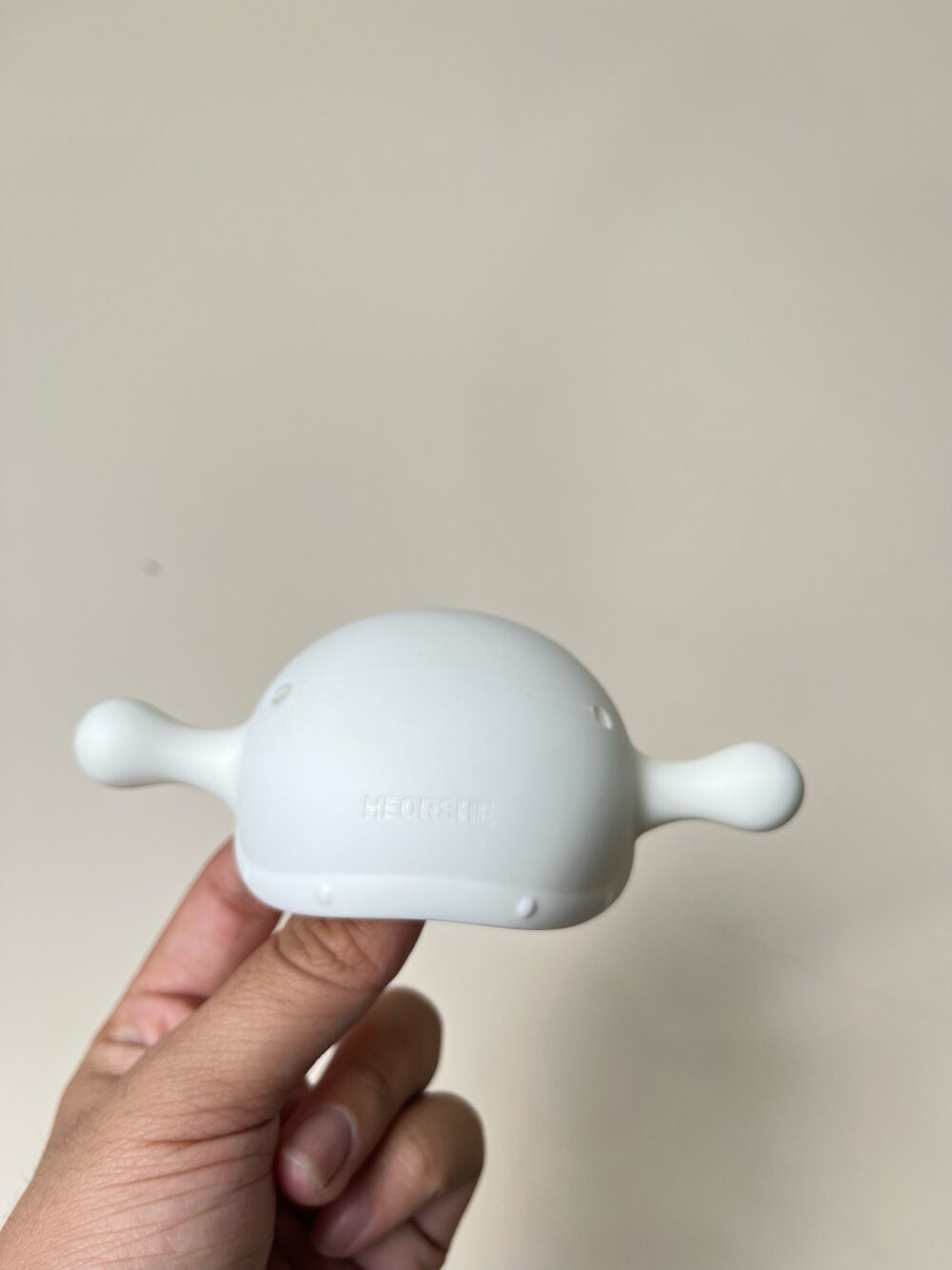 Gặm nướu Heorshe free BPA (kèm hộp đựng) - Ảnh 3