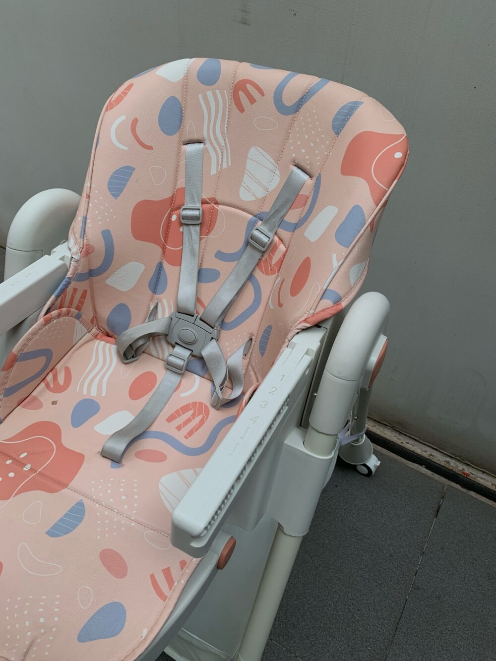 Ghế ăn dặm Chilux Grow D màu hồng (6m/3y) - Ảnh 15