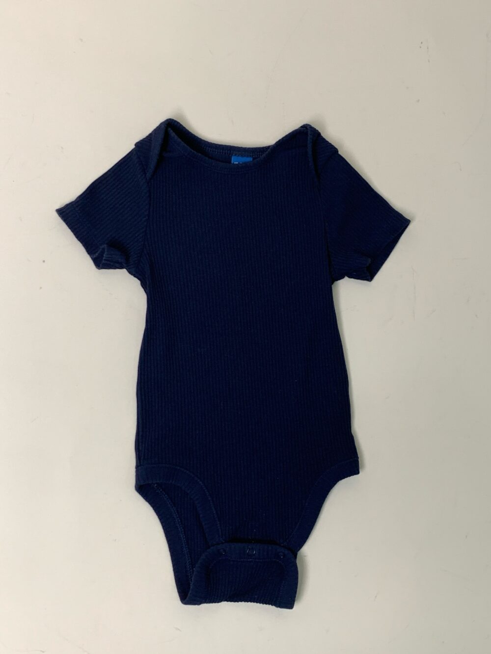 Set 3 bộ bodysuit Old Navy, Uniqlo (size 18m/24m) - Ảnh 5