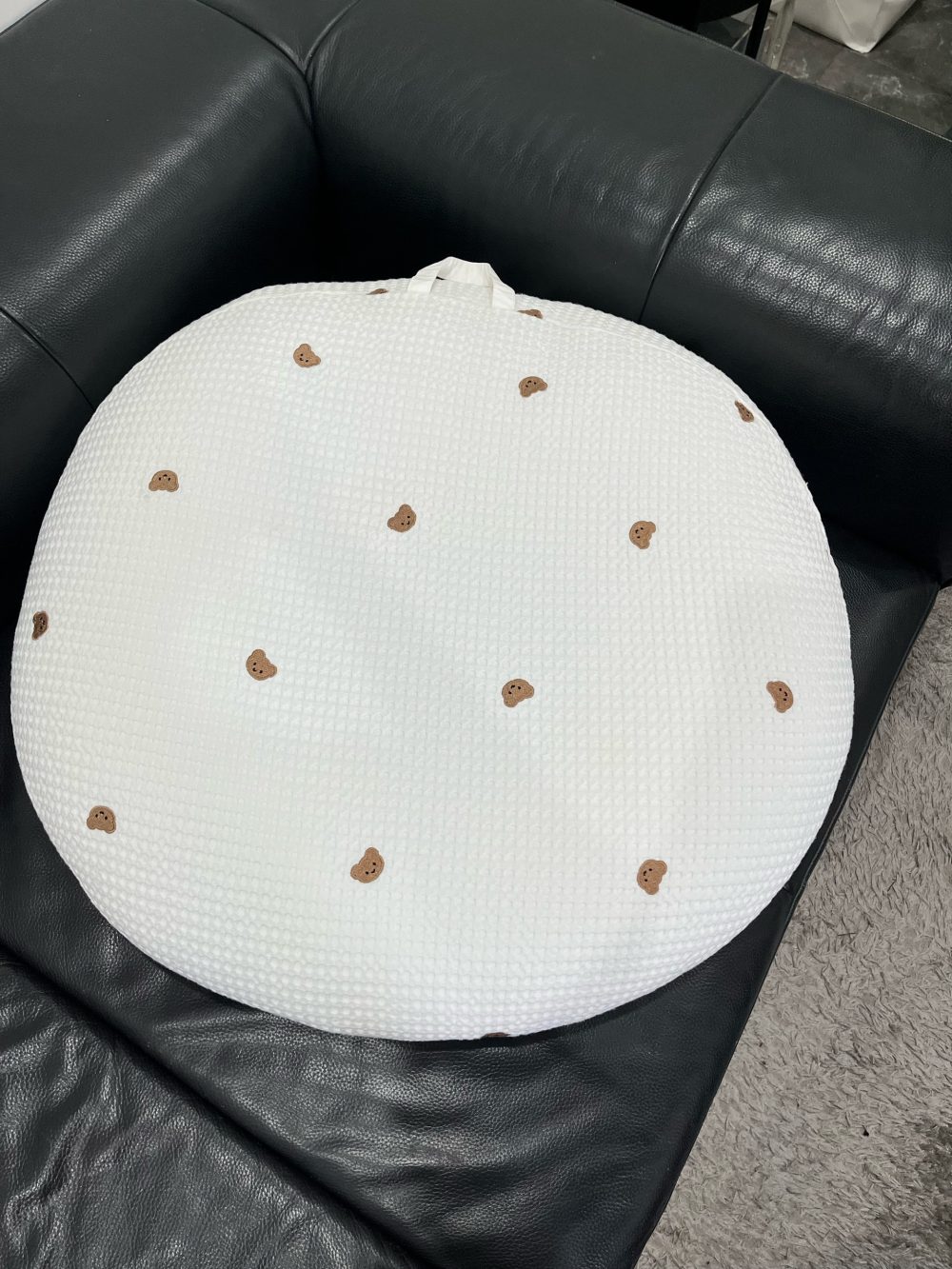 Gối chống trào ngược Rototo bebe vải Airmesh Waffle hoạ tiết gấu màu trắng (size: 0->12m) - Ảnh 4