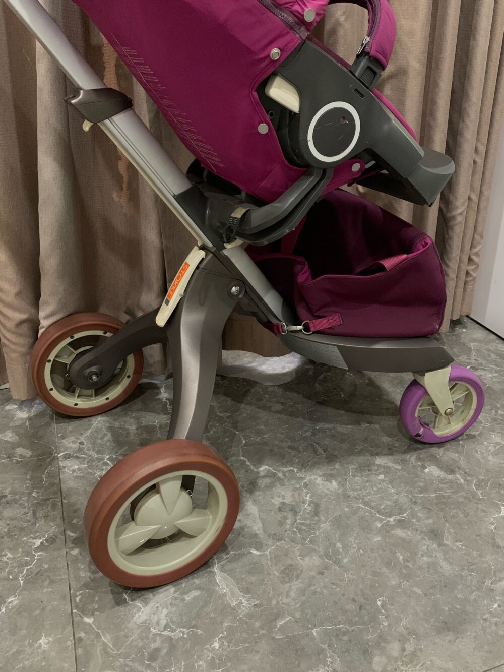 Xe đẩy kèm nôi sơ sinh Stokke Xplory (màu tím) - Ảnh 7