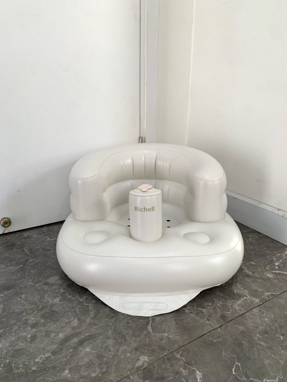 Ghế hơi tập ngồi Richell kiểu màu xám - Ảnh 2