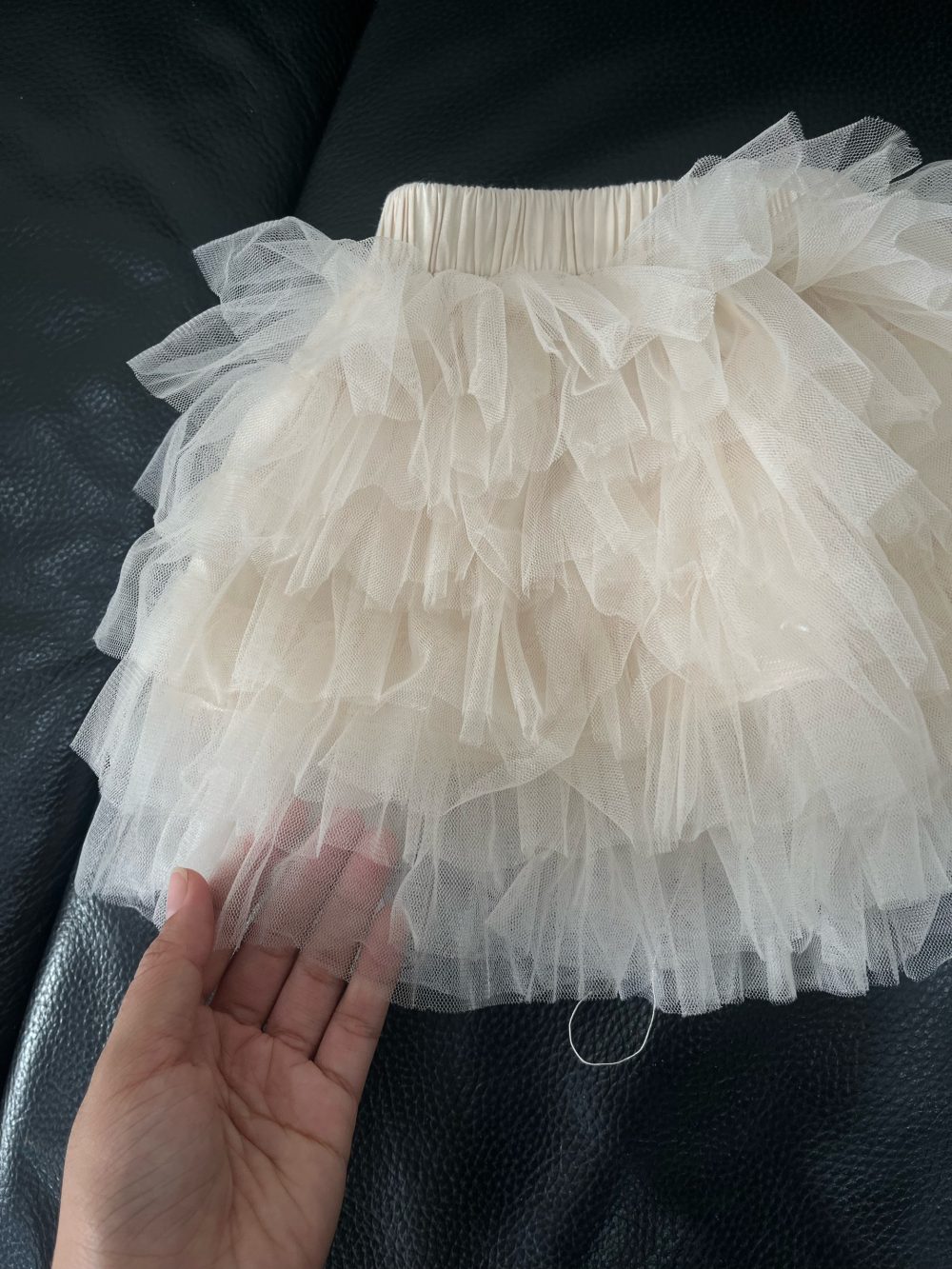 Set 2 bộ bodysuit và váy xoè tầng mix brand màu kem/trắng( size: 3/6m) - Ảnh 7