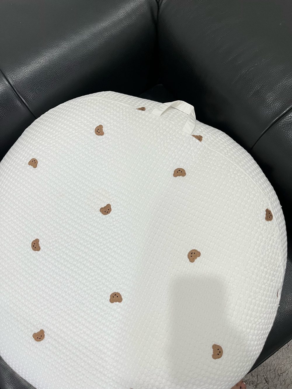 Gối chống trào ngược Rototo bebe vải Airmesh Waffle hoạ tiết gấu màu trắng (size: 0->12m) - Ảnh 5