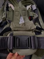 Địu Baby Bjorn Hamony màu xanh rêu kèm yếm địu BBJ (size sơ sinh 3,2kg/15kg) - Ảnh 3