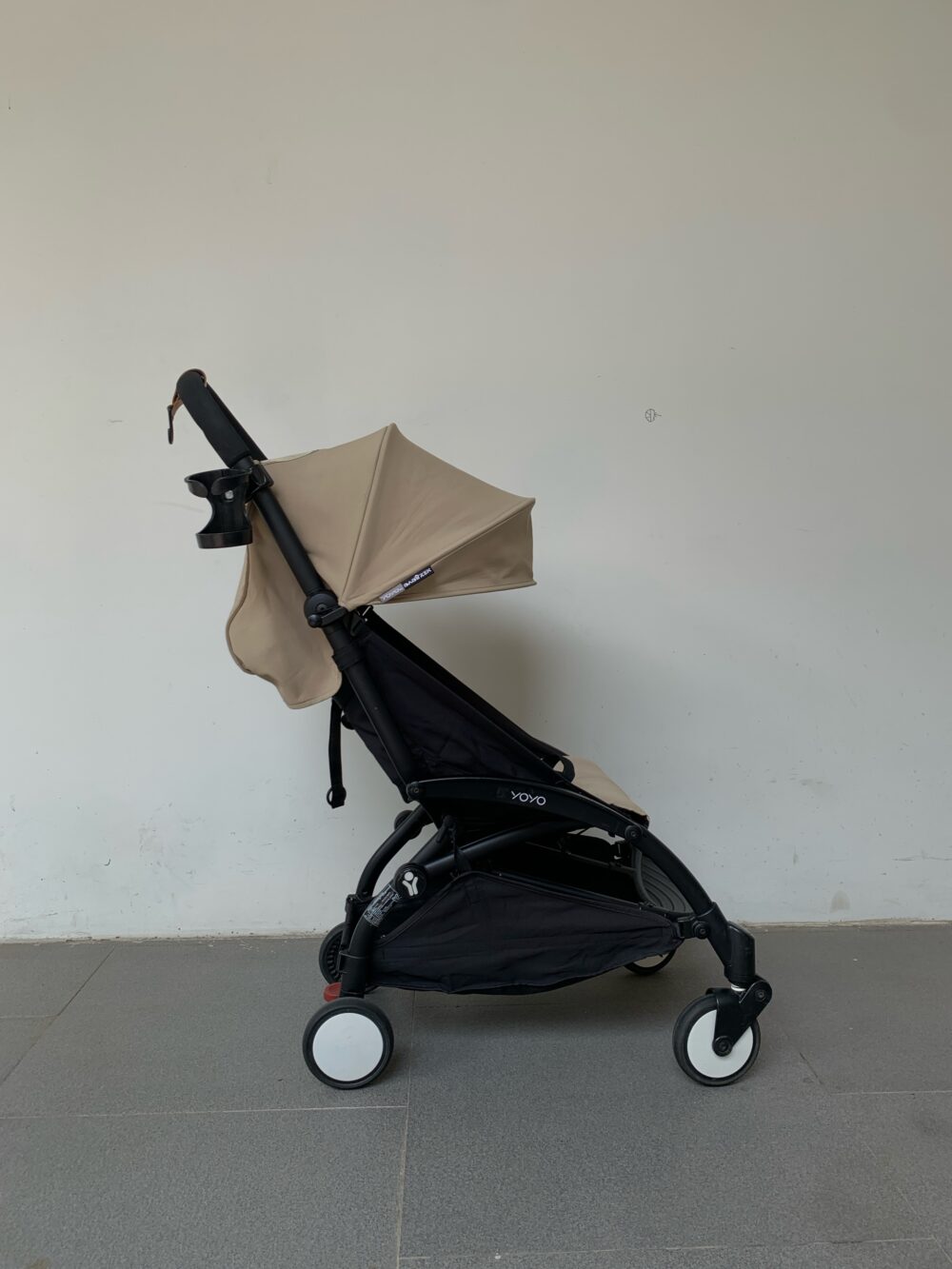 Xe đẩy Yoyo+ (màu beige) - size 6m+ -> 4 tuổi (tối đa 22kg) - Ảnh 2