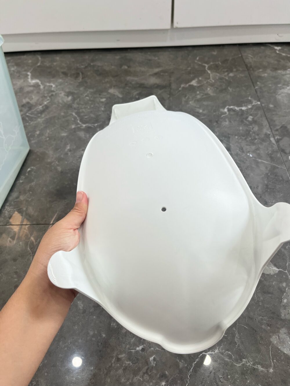 Bồn tắm gấp gọn kèm ghế tựa lưng cho bé có đế chống trượt, Stokke viền màu xanh lá ( full box) - Ảnh 14