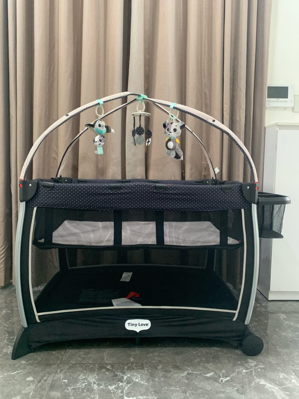 Giường cũi 6in1 Tiny Love Grow Activity Play Yard - Ảnh 12